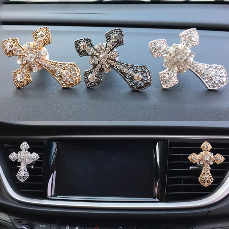 Automobilių Ornamentu Kristalų Kryžiaus Jėzus Oro Gaiviklis Diamond Automobilių Vidaus Apdaila, Versmės Kvepalai Įrašą Difuzorius Nuotrauka 1