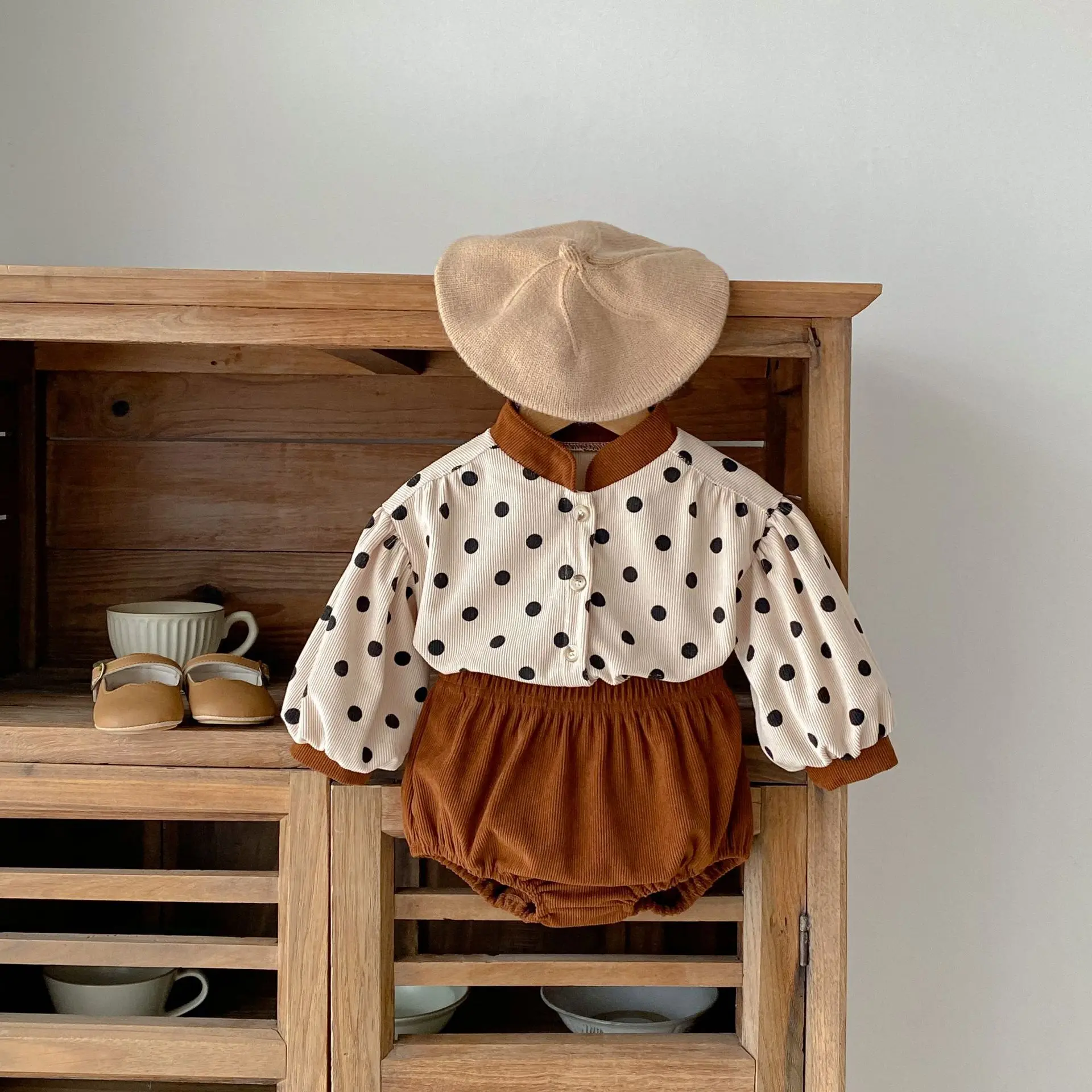 Baby girl drabužius 2 dalių kostiumą korėjos versija retro Pavasarį ir Rudenį Kūdikių nustatyti Poka Dot vaikų Mielas Kailis+Kelnės Dviejų dalių Nuotrauka 3