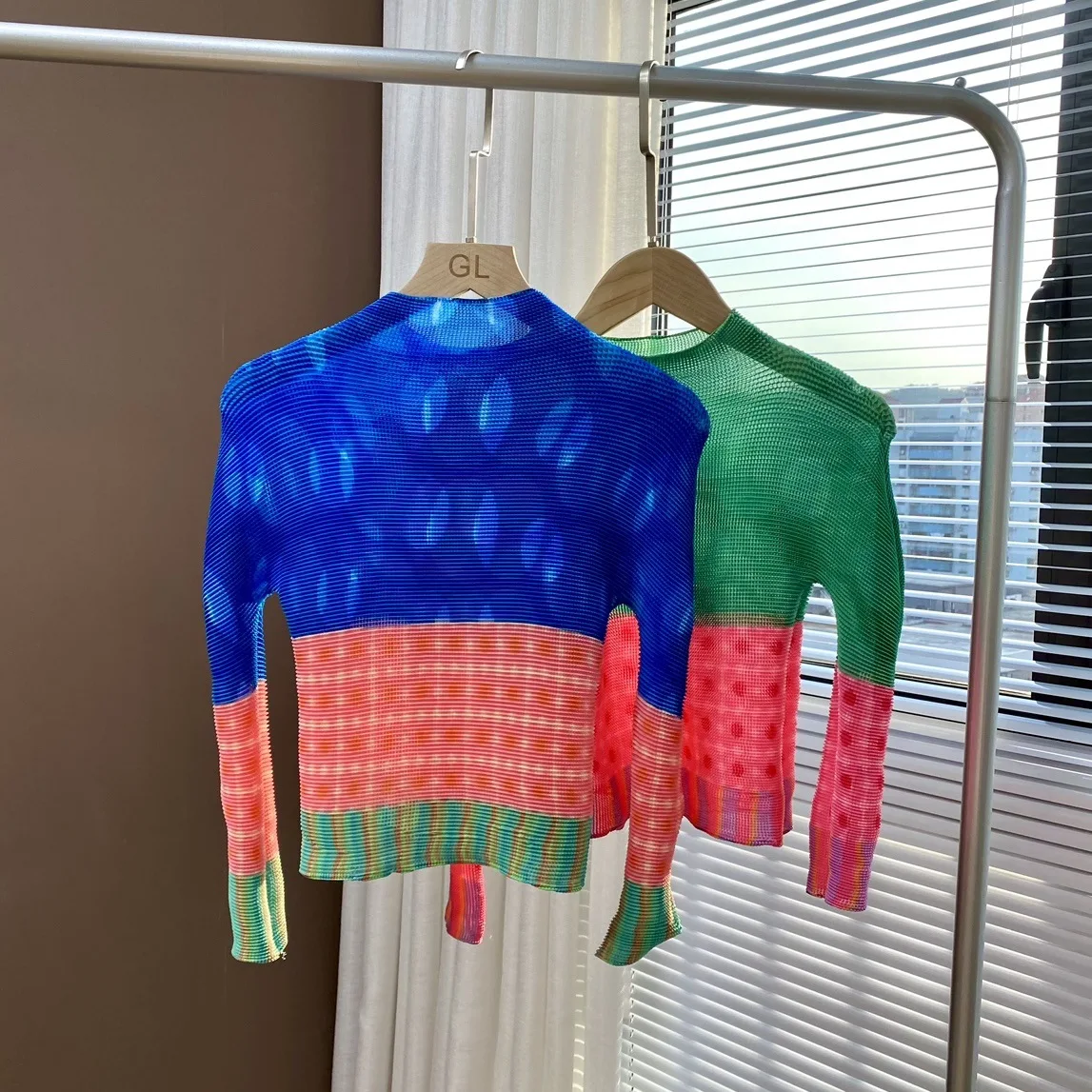 Miyake plisuotos rudens ir žiemos pusė golfo dugno marškinėliai, moteriški nauji slim ilgomis rankovėmis T-shirt spausdinti viršų Nuotrauka 5