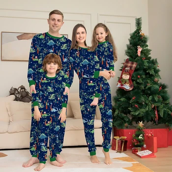 Kalėdų Atitikimo Pižama Šeimos Komplektus 2022 Naujus Metus, Tėvas, Motina, Vaikai Dinozaurų Šeima Atrodo Sleepwear Pižamos Drabužių Rinkiniai