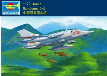 Trimitininkas 01686 1/72 Chinses PLA Nanchang Q-5 Atakos Lėktuvų Surinkimo Modelio Rinkinys